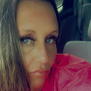 Meet your Posher, Michaela